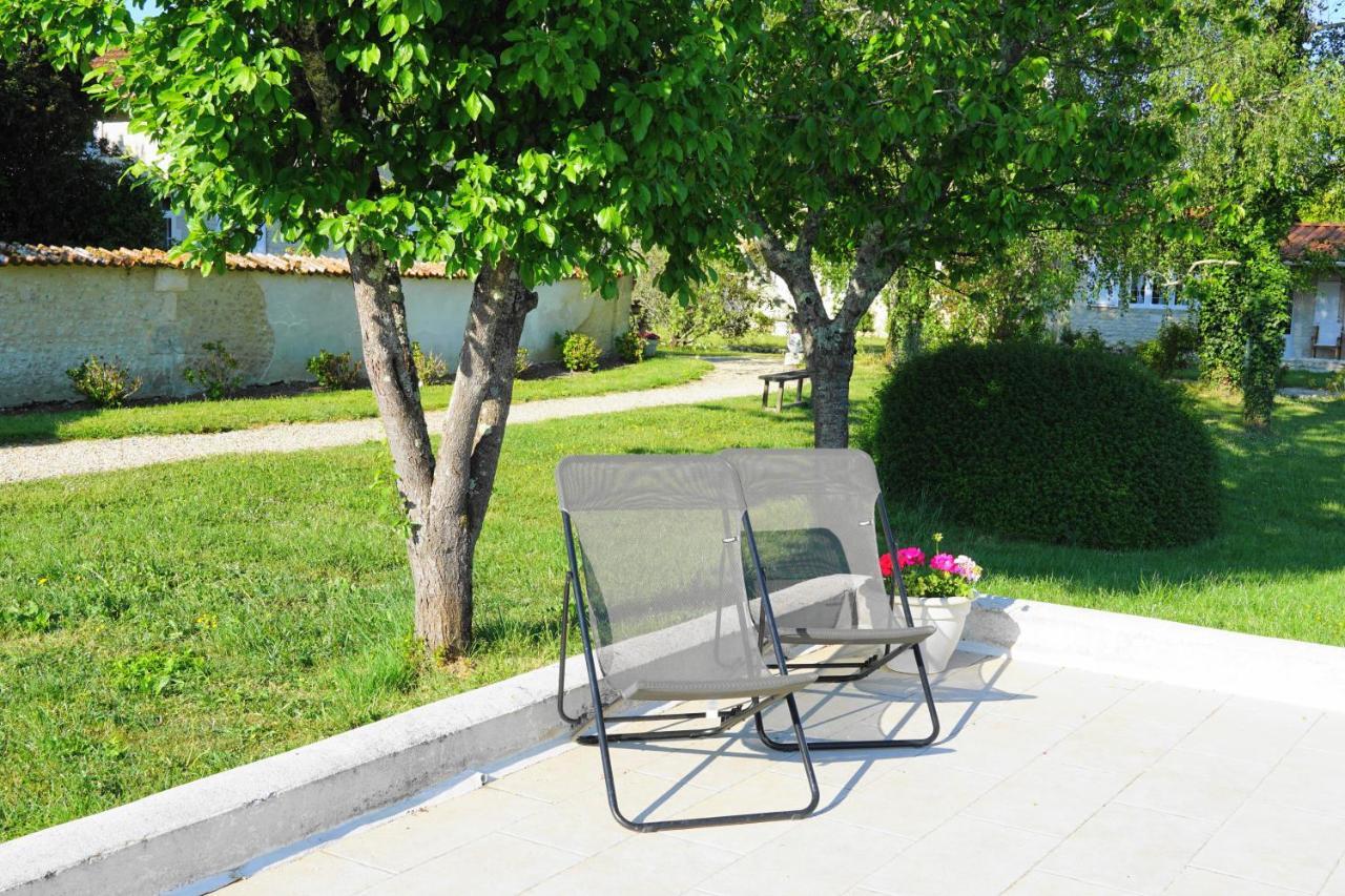 Bed and Breakfast Le Chemin Challignac Exteriér fotografie