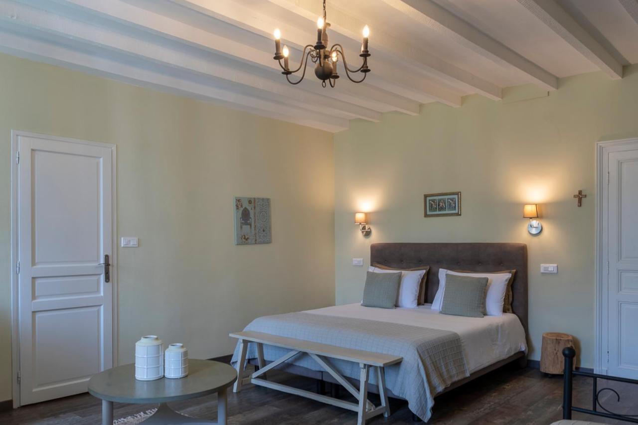 Bed and Breakfast Le Chemin Challignac Exteriér fotografie