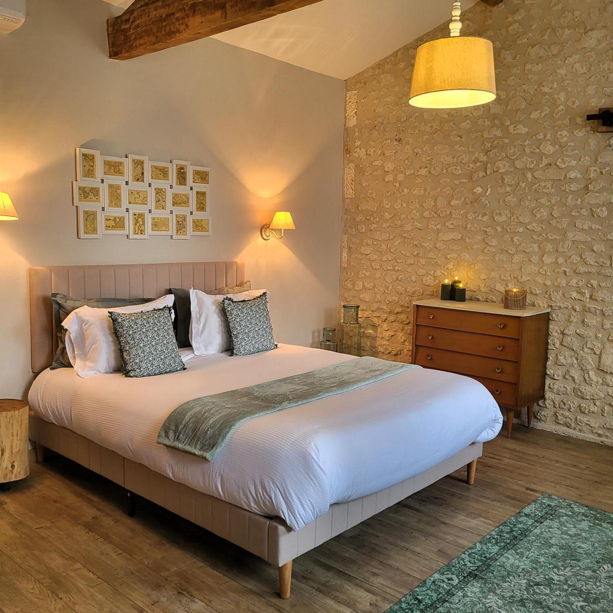 Bed and Breakfast Le Chemin Challignac Exteriér fotografie