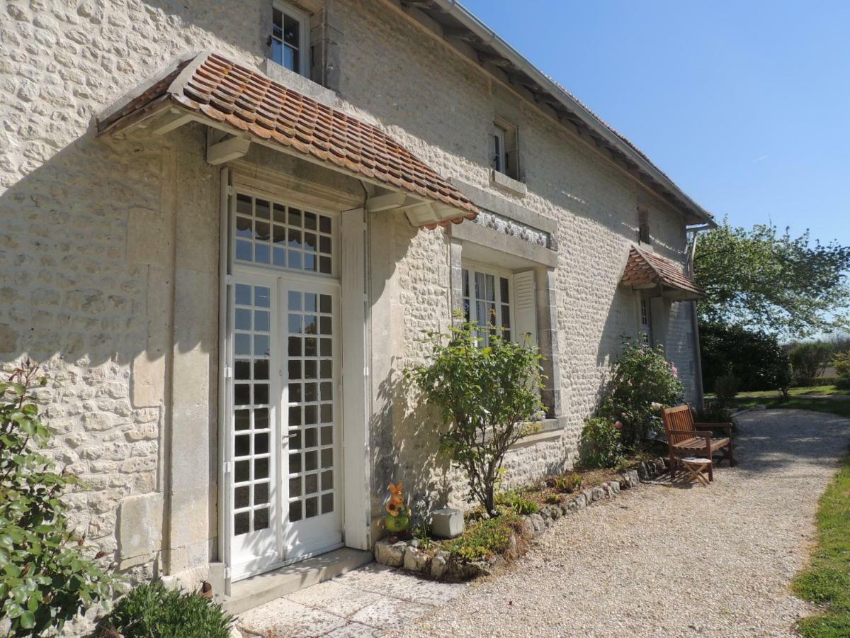 Bed and Breakfast Le Chemin Challignac Exteriér fotografie