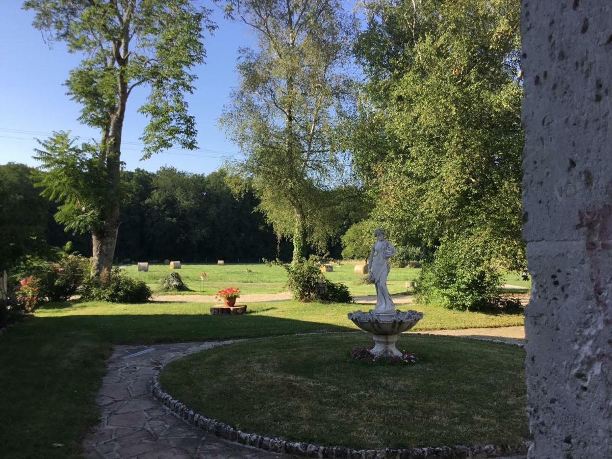 Bed and Breakfast Le Chemin Challignac Exteriér fotografie